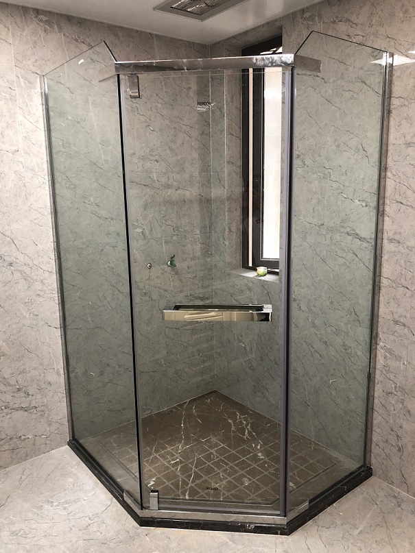 不锈钢淋浴房(钻石型)